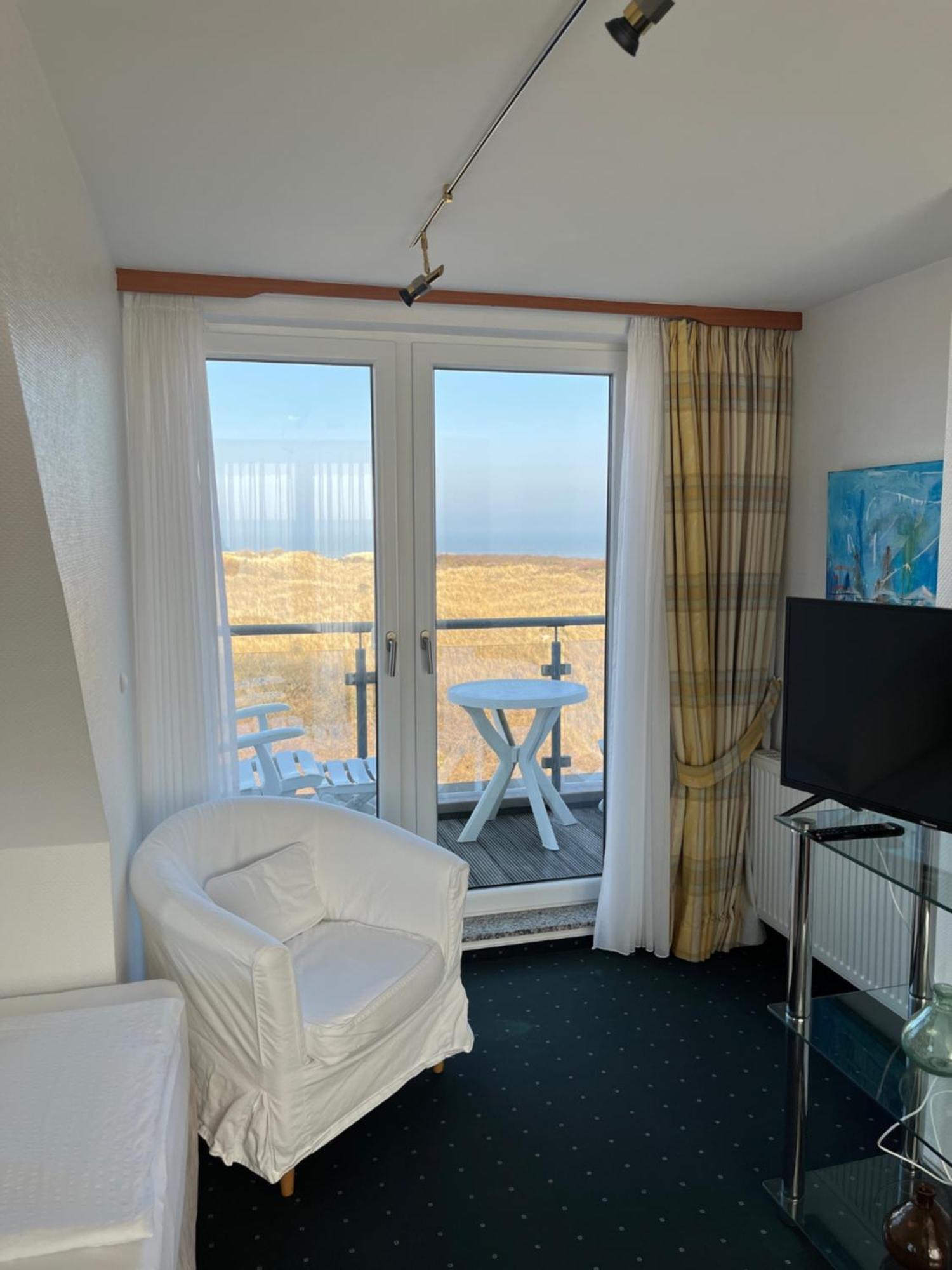 Haus Koebesine Hotell Juist Exteriör bild